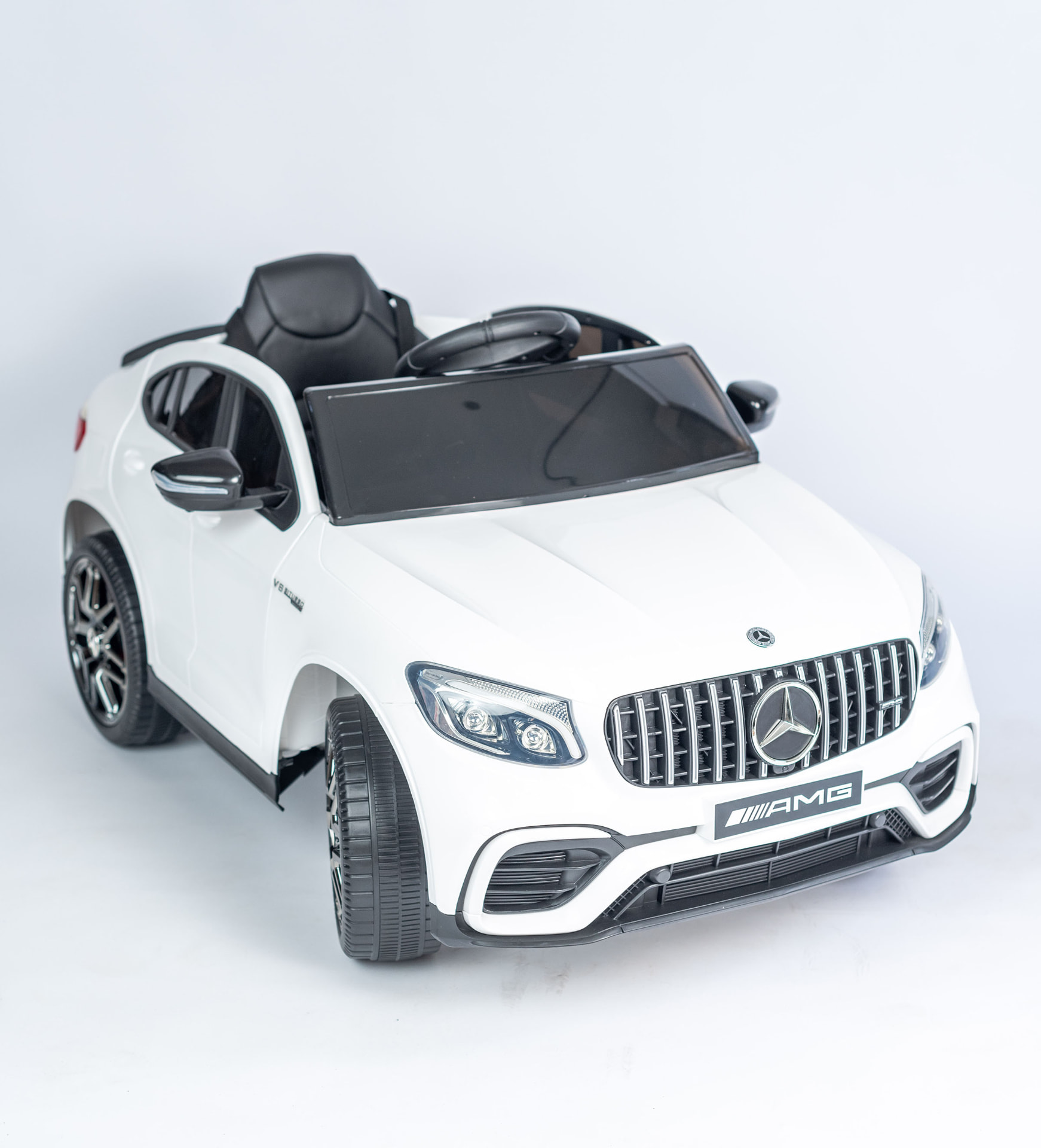 Baby Car, White, three quarter view